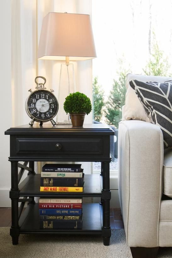Living Room Table Decor Ideas Beautiful Best 25 Side Table Decor Ideas On Pinterest