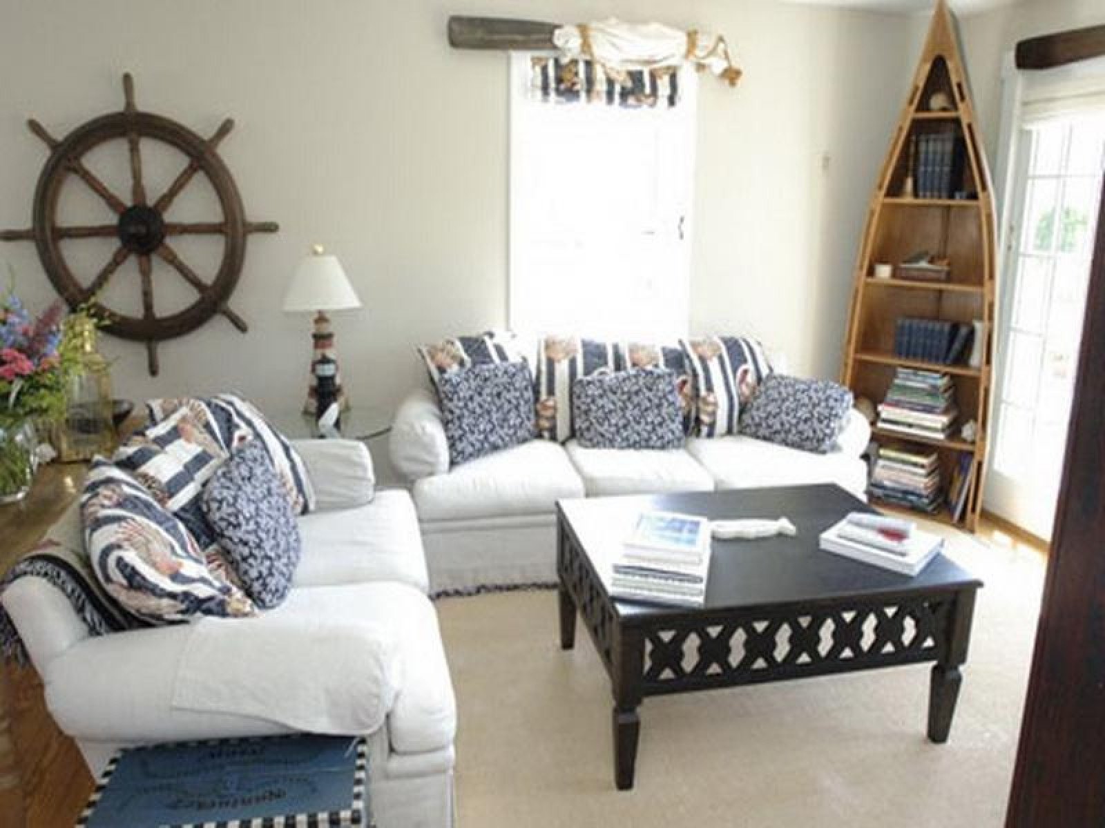 Nautical Decor Ideas Living Room Lovely 7 Amazing Nautical Homes to Copy