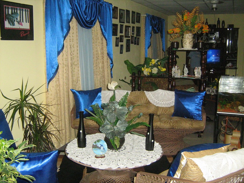 Royal Blue Living Room Decor Inspirational Living Room Decor In Royal Blue