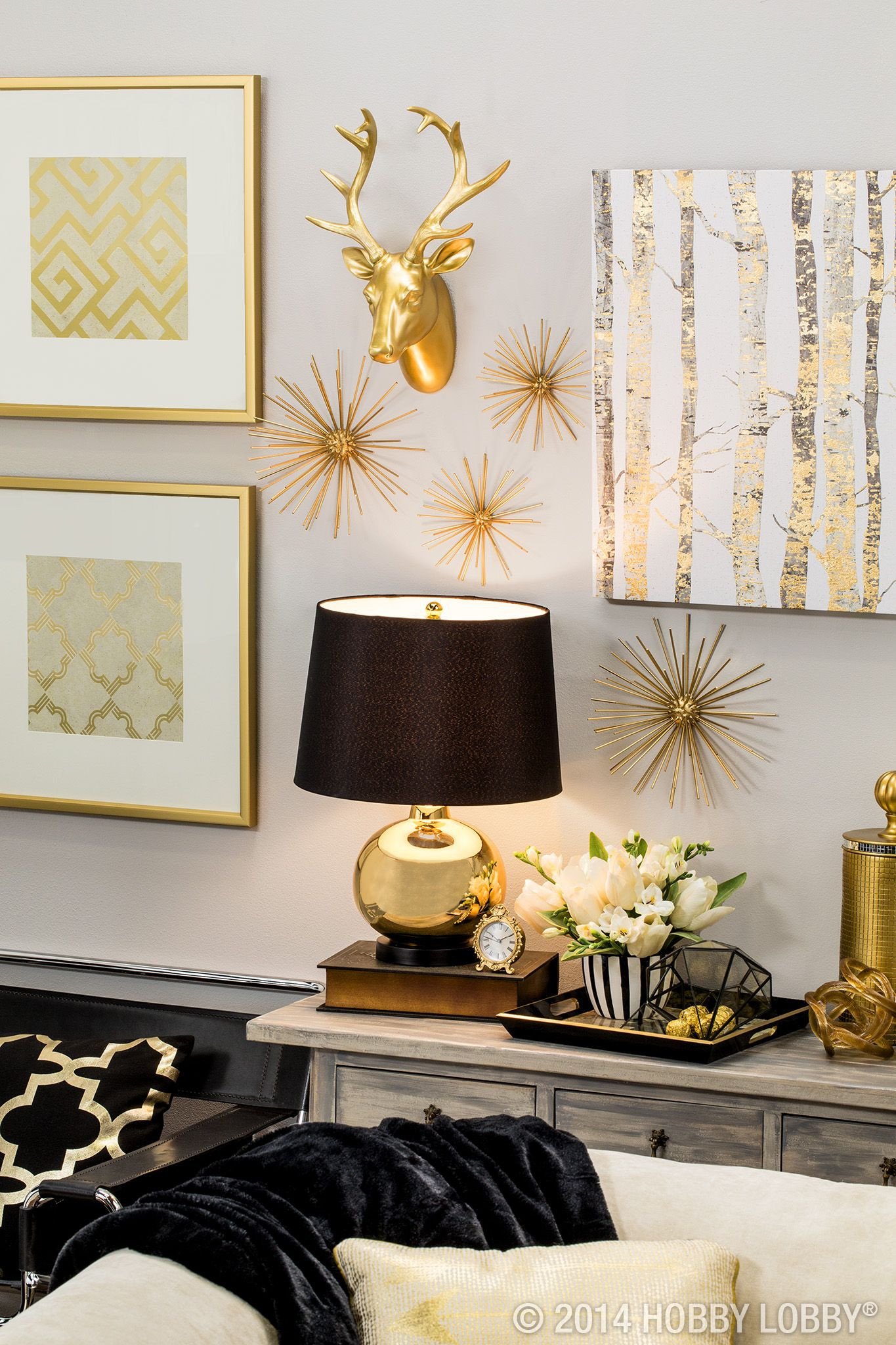 Black and Gold Home Decor New Black and Gold the Perfect Modern Pieces to Bring Your Home Up to Par