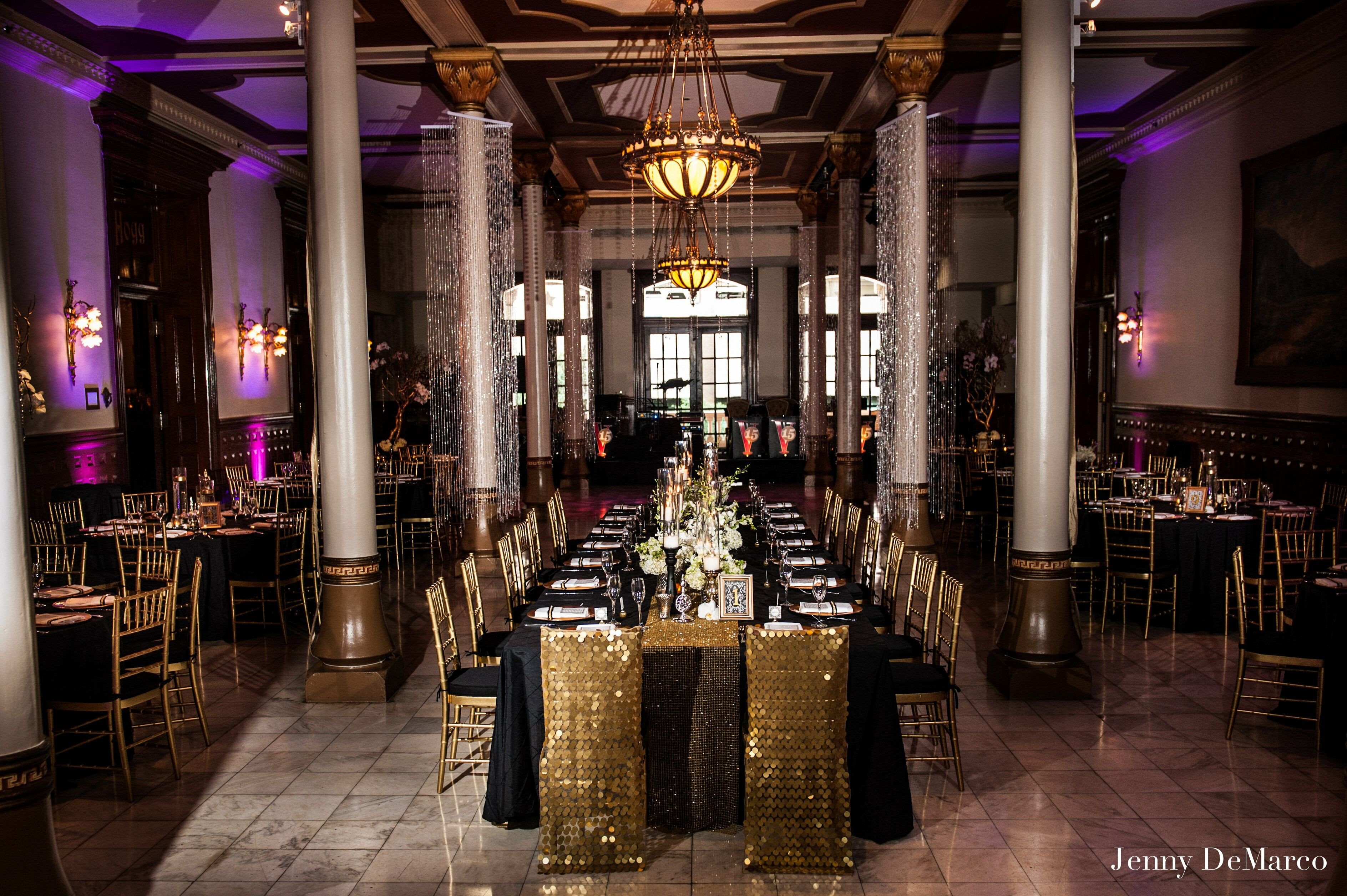 Black and Gold Wedding Decor Lovely Black and Gold Reception Decor