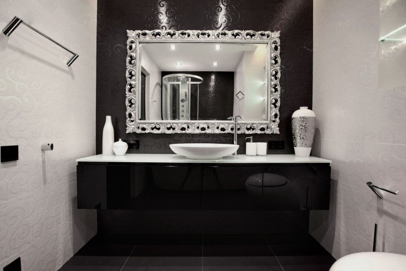 Black and White Bathroom Decor New Black and White Bathroom Decor Decoist