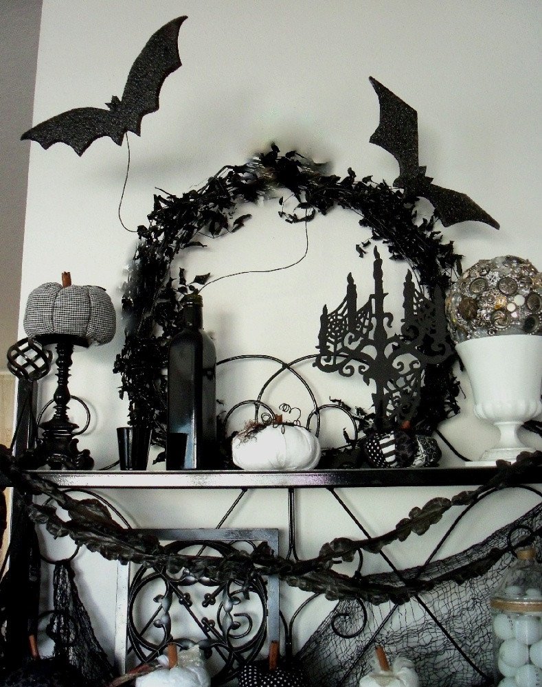 Black and White Halloween Decor Elegant Plete List Of Halloween Decorations Ideas In Your Home