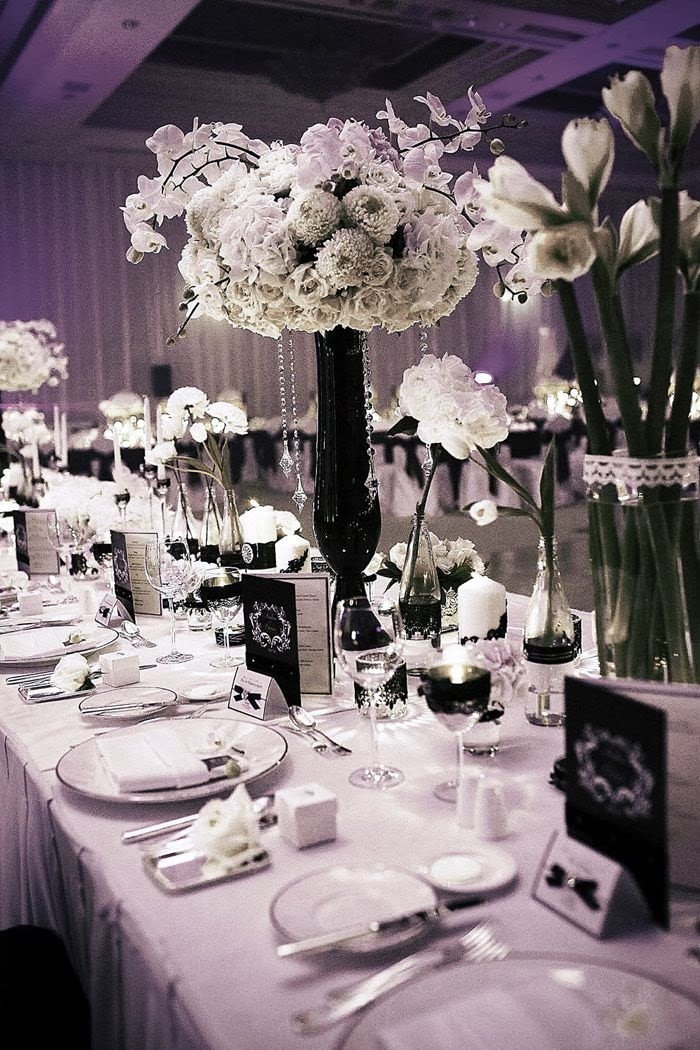 Black and White Table Decor Inspirational Black and White Wedding Centerpieces