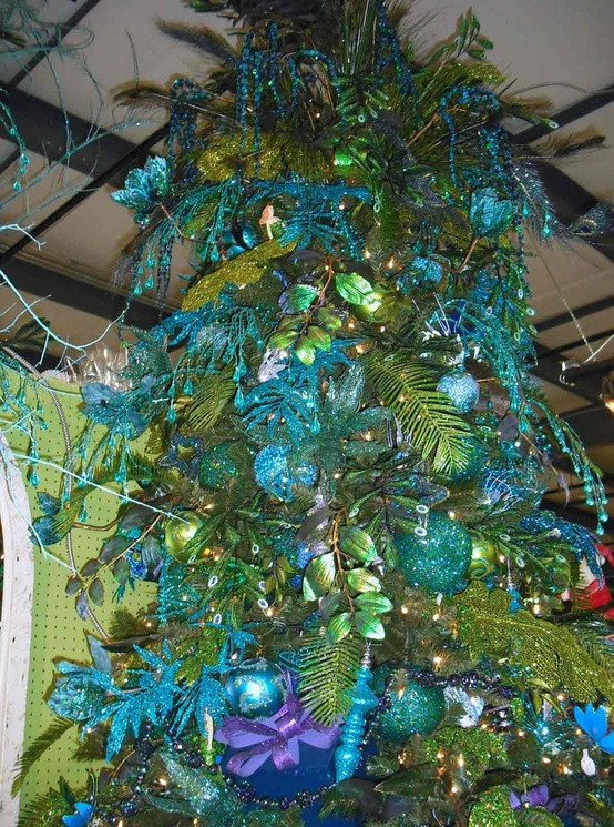 Blue and Green Christmas Decor Fresh 32 Inspiring Colorful Christmas Decor Ideas