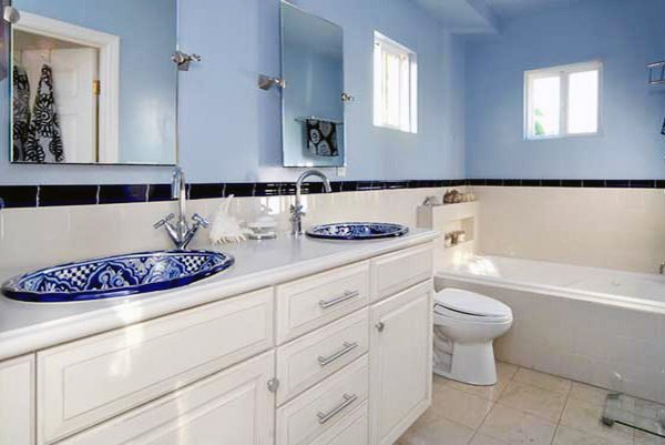 Blue and White Bathroom Decor Luxury Blue &amp; White Bathroom Decorations