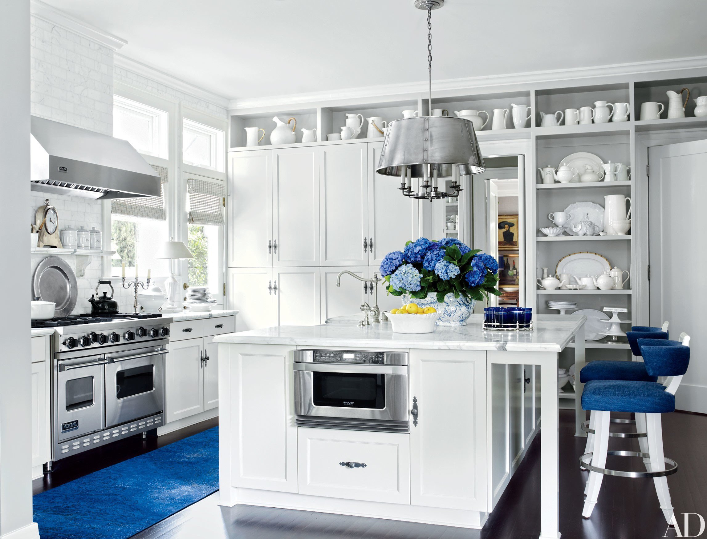 Blue and White Home Decor Best Of 30 Rooms that Showcase Blue and White Decor