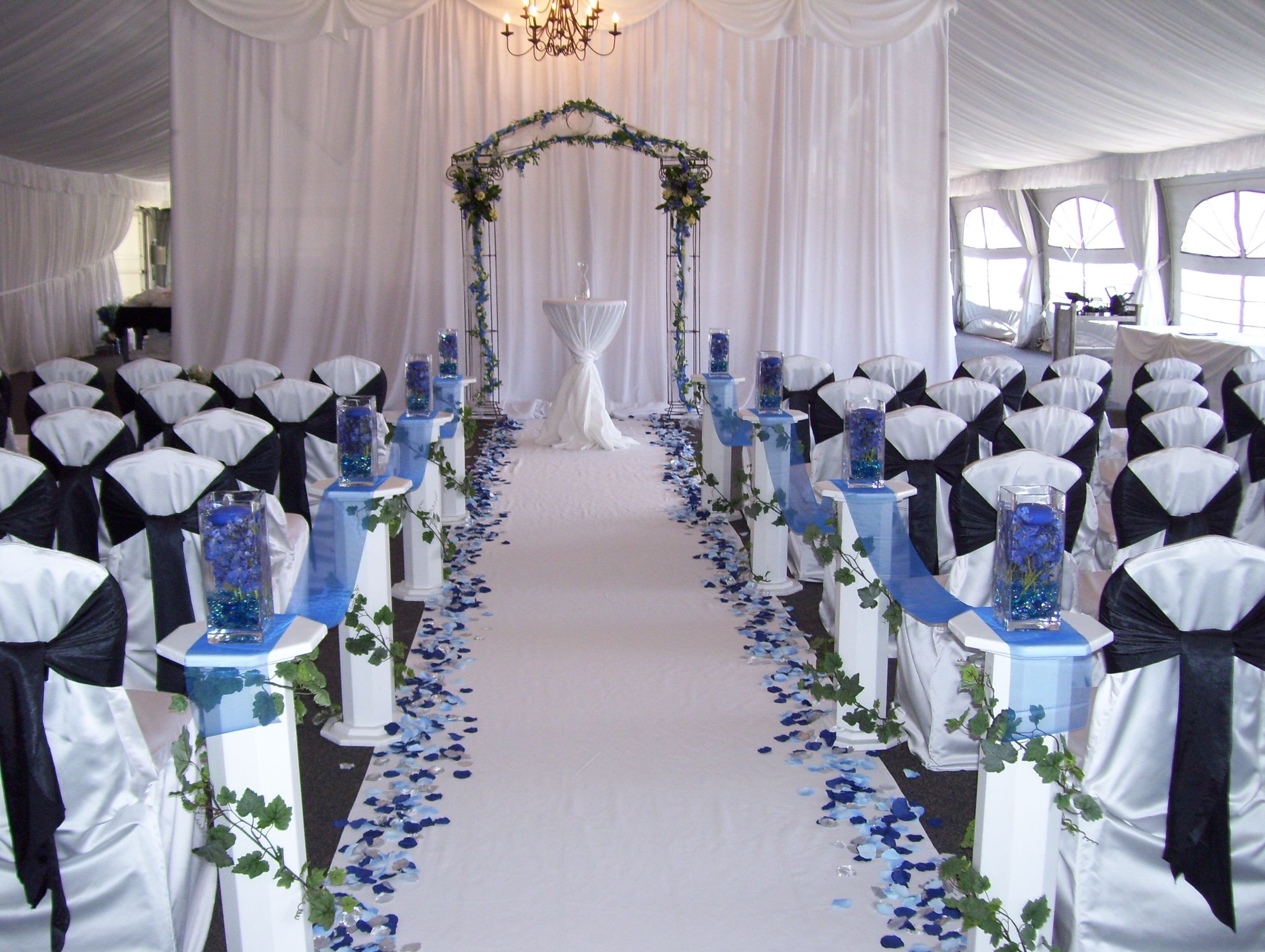 Blue and White Wedding Decor Elegant Love the Blue Petals Down A White Aisle Royal Blue Wedding Pinterest