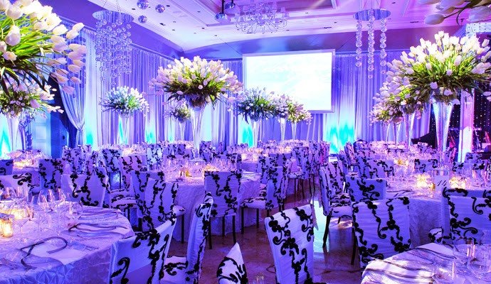 Blue and White Wedding Decor Luxury Royal Blue Silver White Wedding Decorations