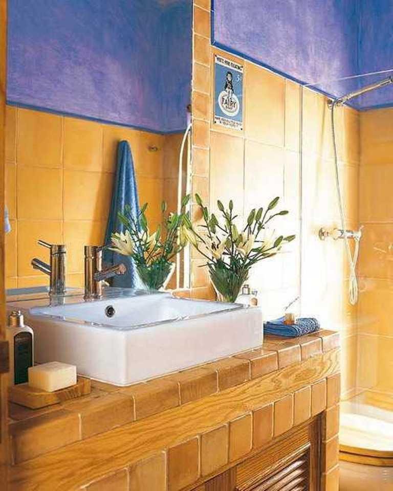 Blue and Yellow Bathroom Decor Best Of 15 Bold Bathroom Designs with Unusual Color Scheme Rilane