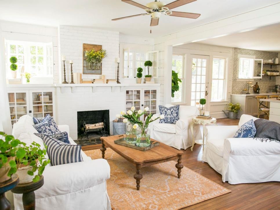 10 Ways Fixer Upper Stars Chip And Joanna Gaines Would Fix Up Your Home Simplemost