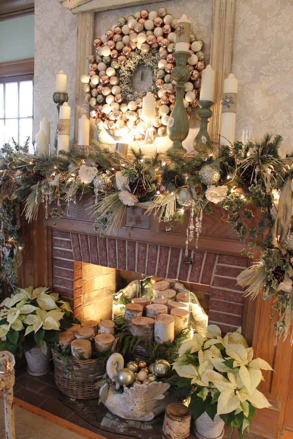 Christmas Decor for Fireplace Mantels Awesome 50 Absolutely Fabulous Christmas Mantel Decorating Ideas