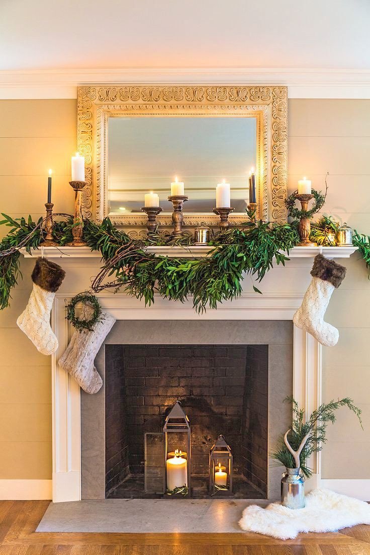 24 Beautiful Christmas Decor For Fireplace Mantels