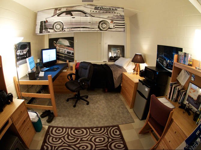 College Dorm Decor for Guys Unique 6 College Decorating Tips for Guys Hackcollege