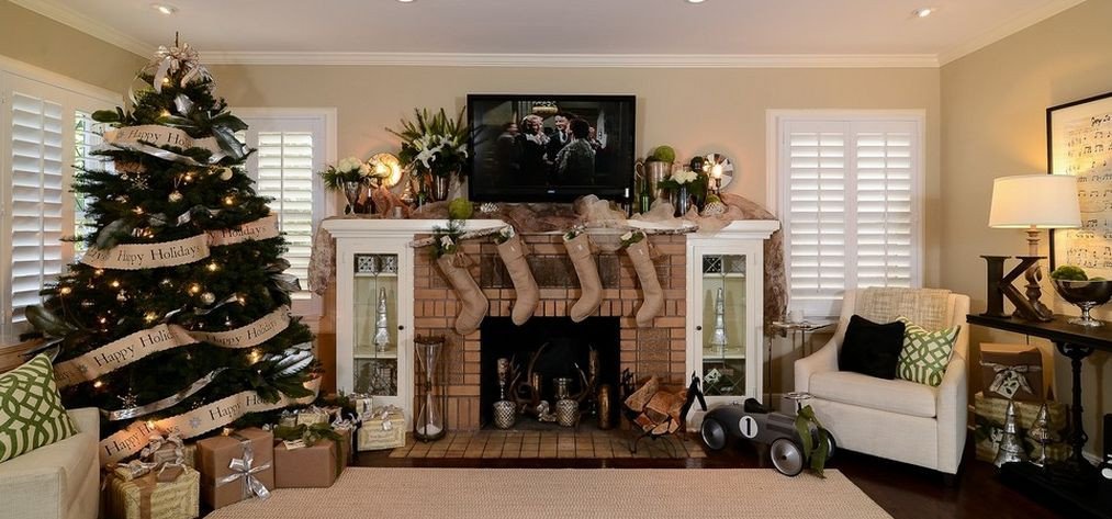 Comfortable Living Family Room Elegant How to Find Your Style when Decorating A Christmas Tree