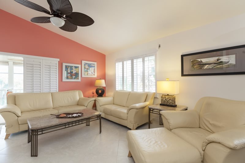 Comfortable Living Room Kitchen Awesome Coconut Corner fort Myers Beach Vacation Rental