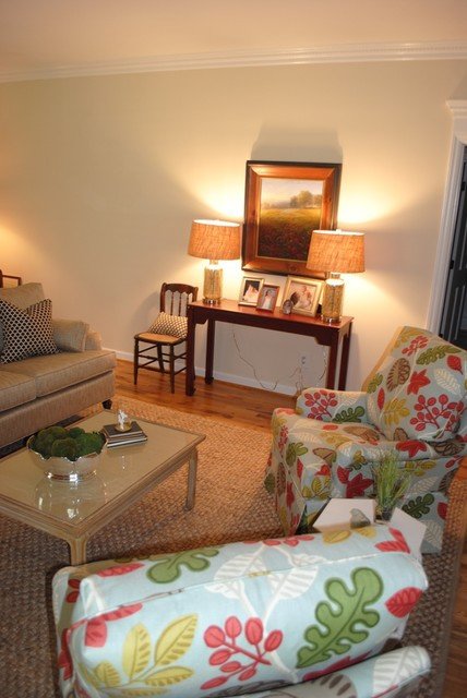 Comfortable Traditional Living Room Elegant A soothing fortable Living Room Traditional Living Room Charlotte
