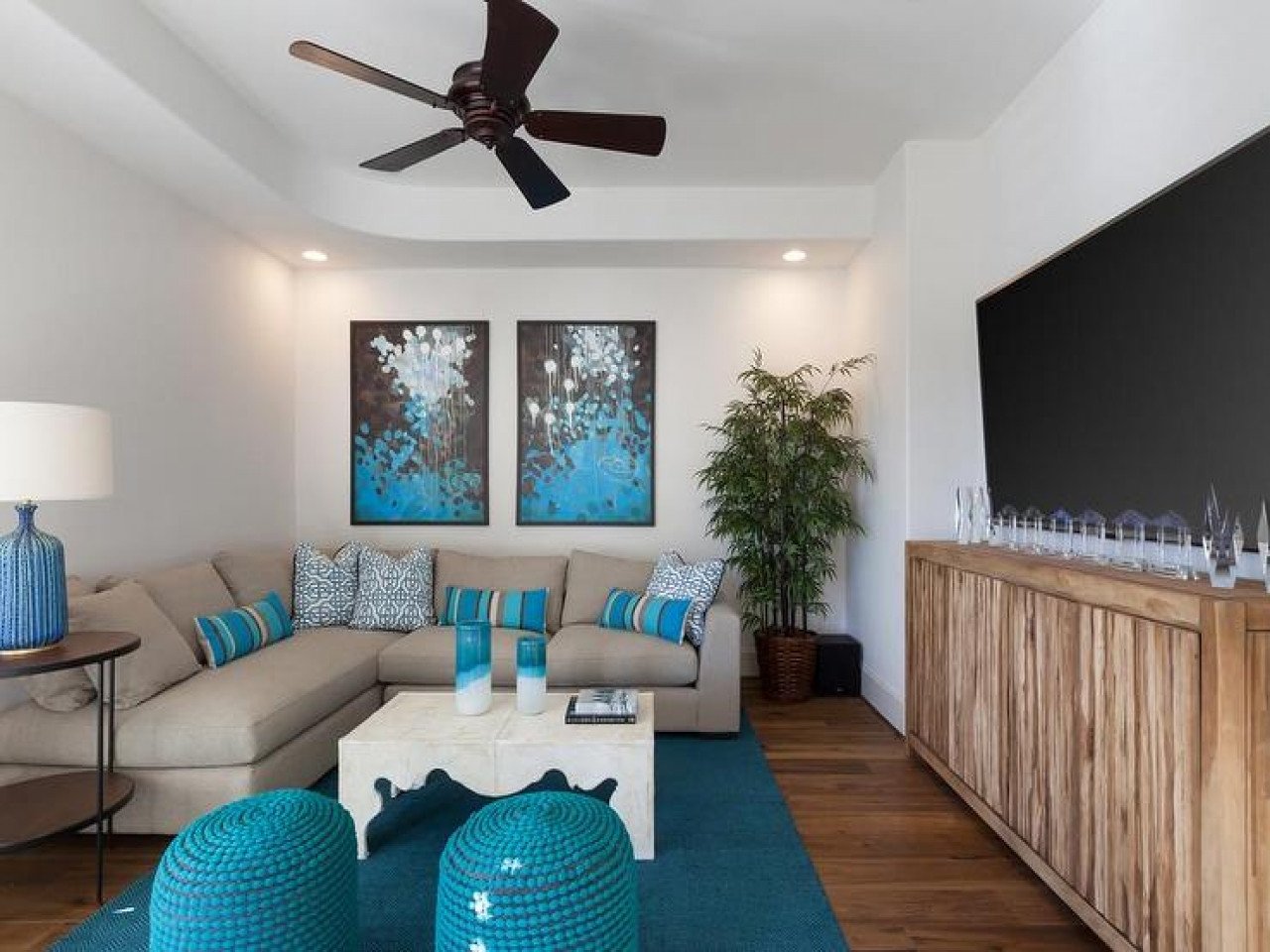 Contemporary Living Room Turquoise Beautiful Gray and Turquoise Blue Living Rooms Transitional Room