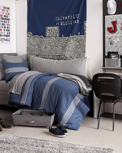 Cool Room Decor for Guys Awesome 11 Dorm Room Ideas for Guys Cool Dorm Room Decor Guys Will Love