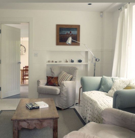 Traditional Cottage Minimalist Interior Limetree Cottage Wiltshire by Barbara Weiss Architects