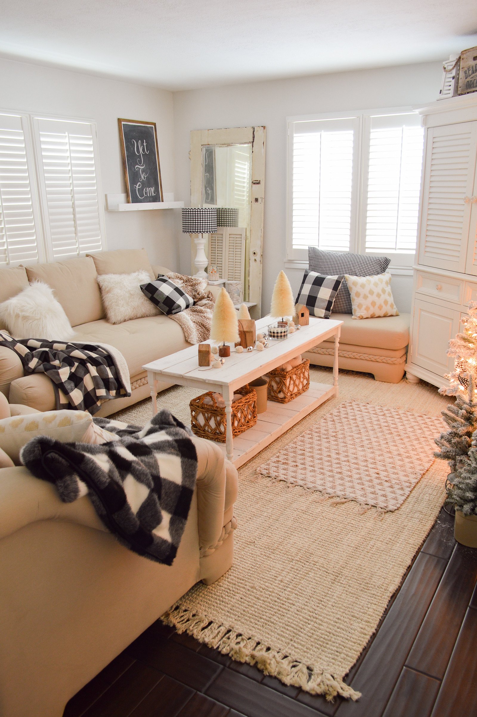 Cozy Living Room Decorating Ideas Beautiful Cozy Cottage Winter Living Room Decorating Ideas Fox Hollow Cottage