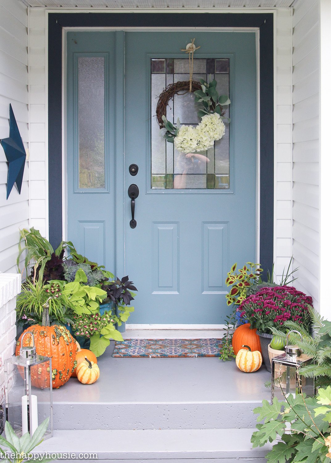 Decor Ideas for Front Porch Inspirational Easy &amp; Vibrant Fall Front Porch Decor