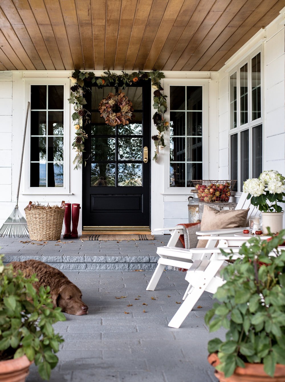 Simple Fall Decorating Ideas for your Front Porch