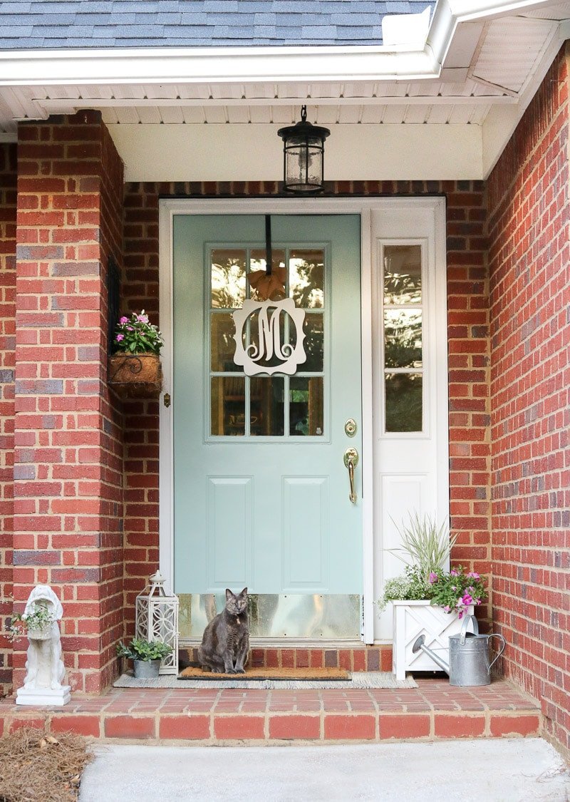 Decor Ideas for Front Porch Unique Simple and Easy Small Front Porch Decorating Ideas Of 2019