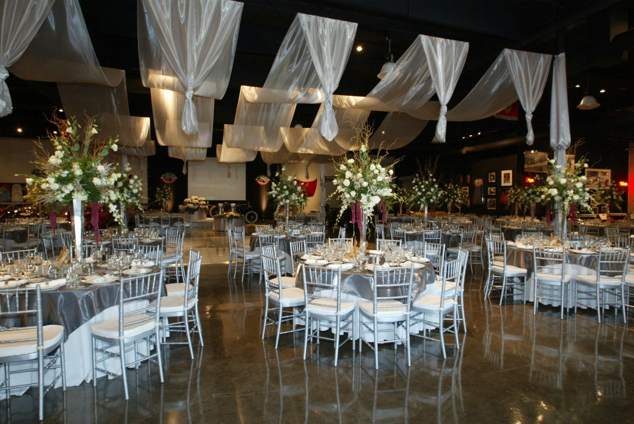 Decor Ideas for Wedding Reception Luxury Wedding Reception at A Glance Madailylife