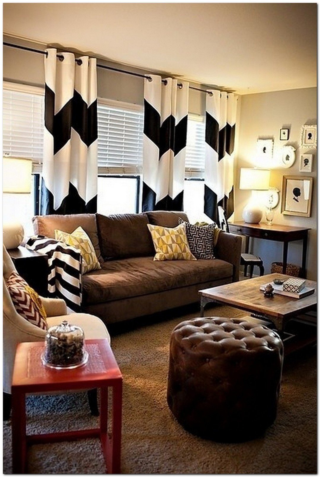 Decor Ideas On A Budget Beautiful Cozy Small Apartment Decorating Ideas A Bud 4 De Agz