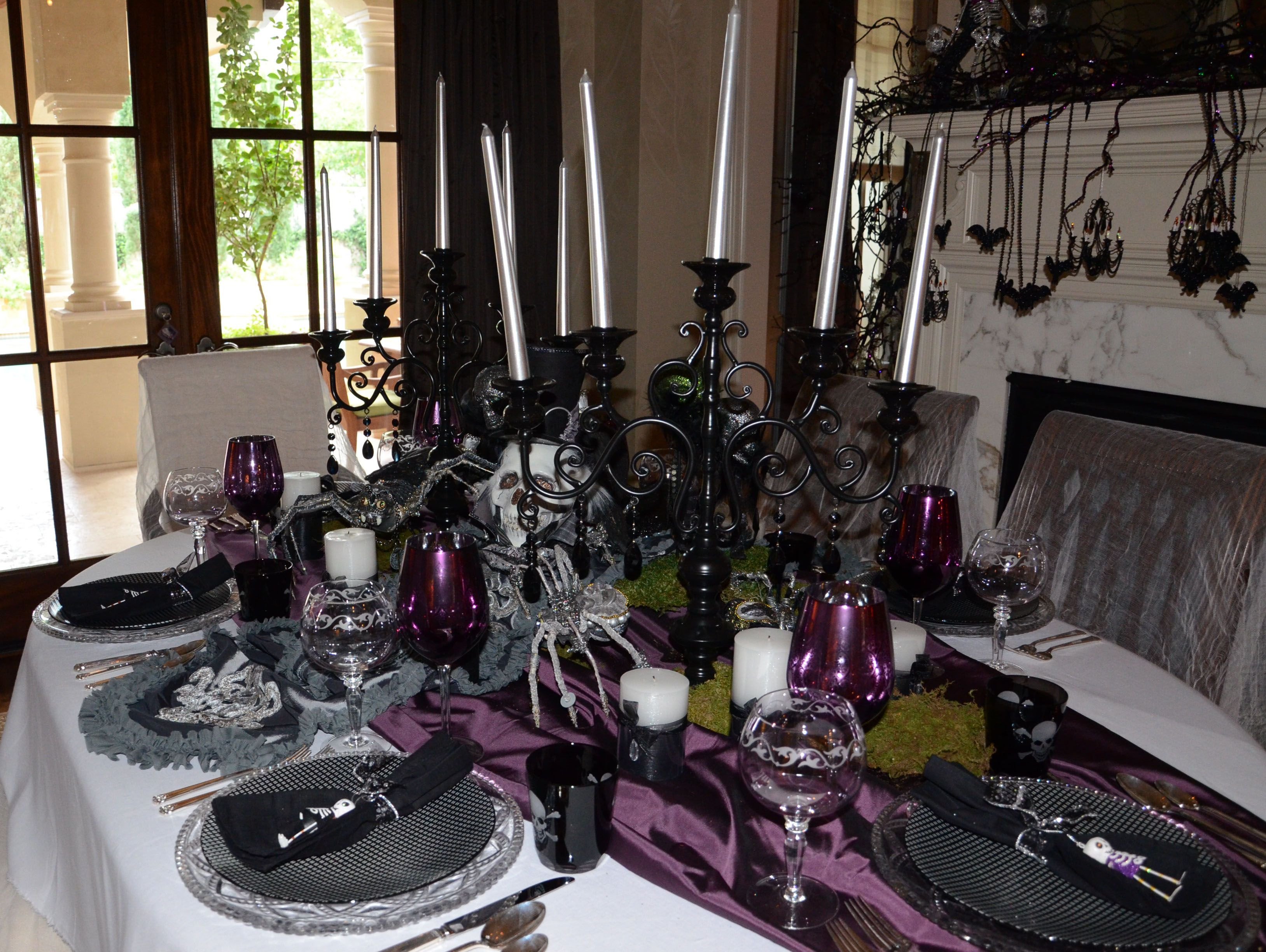 Formal Dining Room Table Decor Fresh formal Dining Table Halloween Decor Halloween Interiors Pinterest