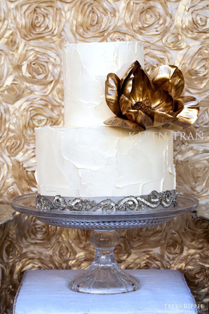 Gold and Silver Wedding Decor Elegant Exquisite Dessert Table Decor