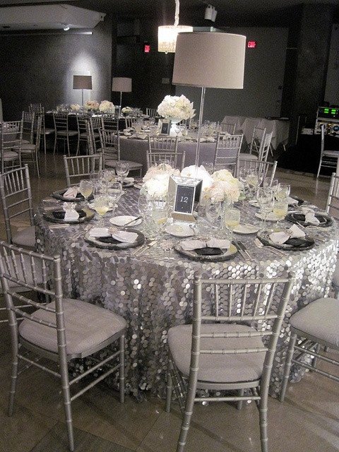 Gold and Silver Wedding Decor Unique 32 Silver and White Winter Wedding Ideas Weddingomania