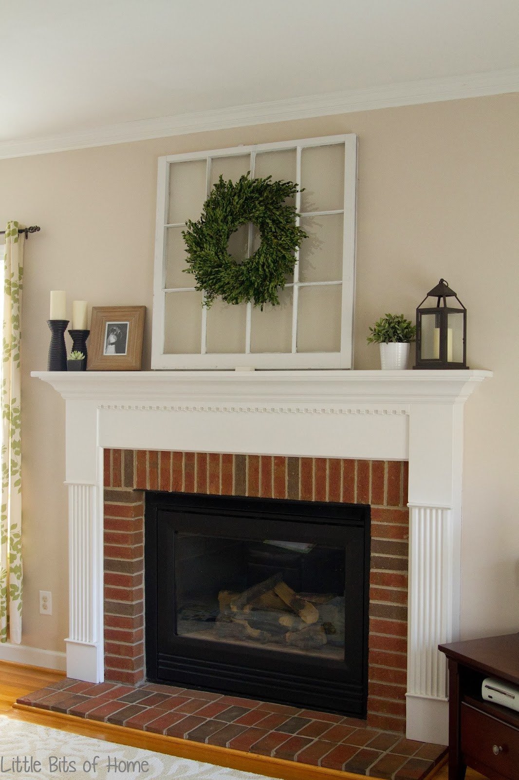 Ideas for Fireplace Mantel Decor Fresh Little Bits Of Home Everyday Fireplace Decor