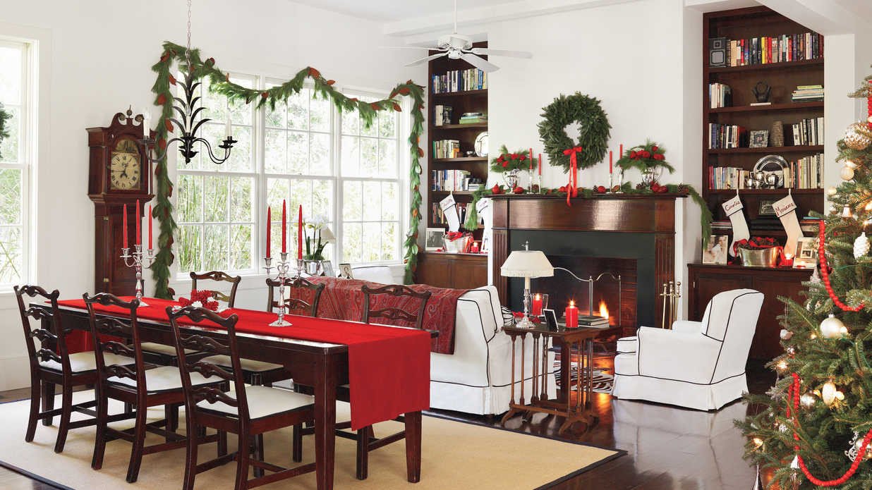 Images Of Dining Room Decor Unique Classic Christmas Decorations In the Lowcountry southern Living