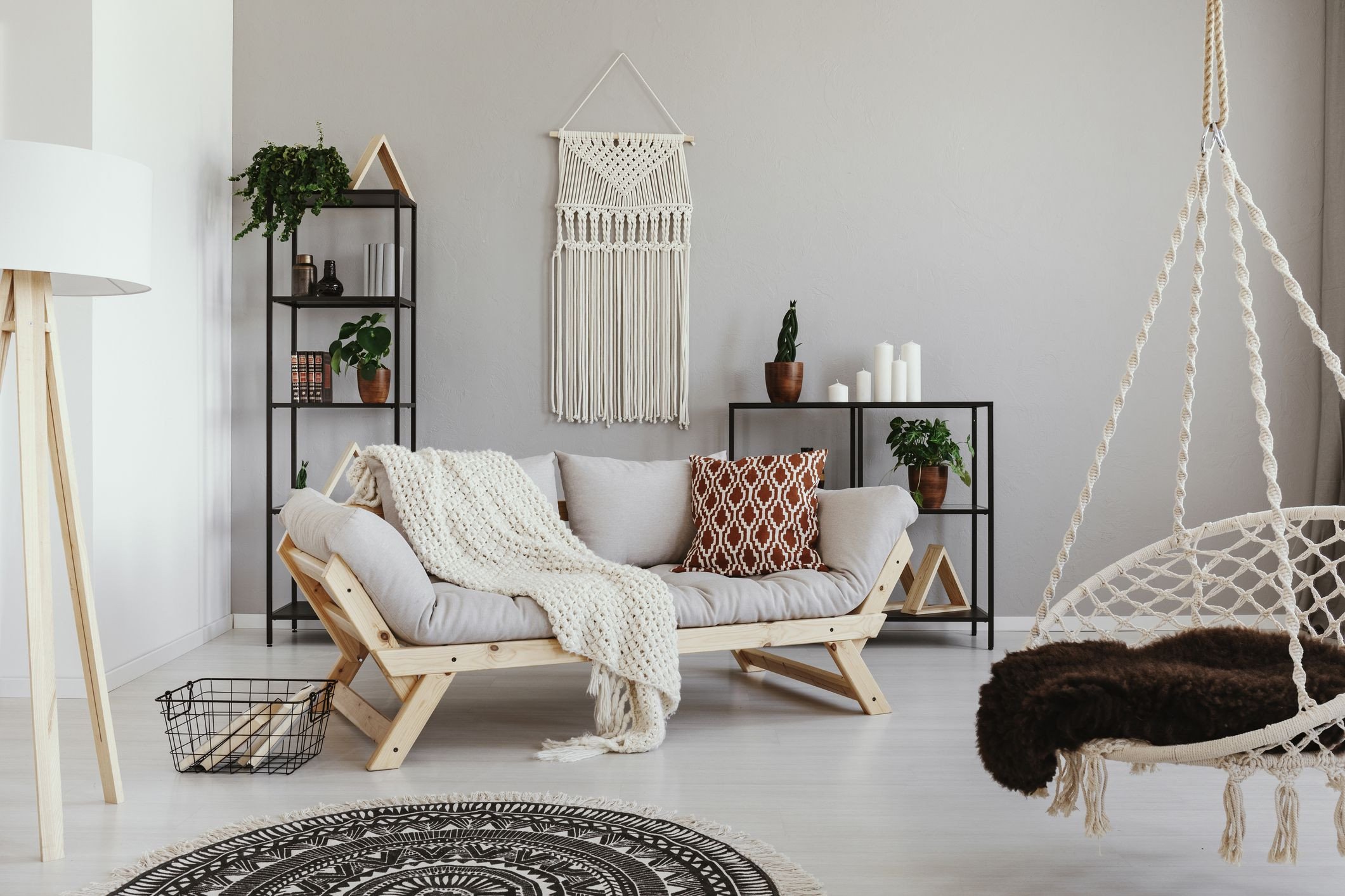 Living Room Art Decor Ideas Luxury 10 Throwback Ways to Display Macrame