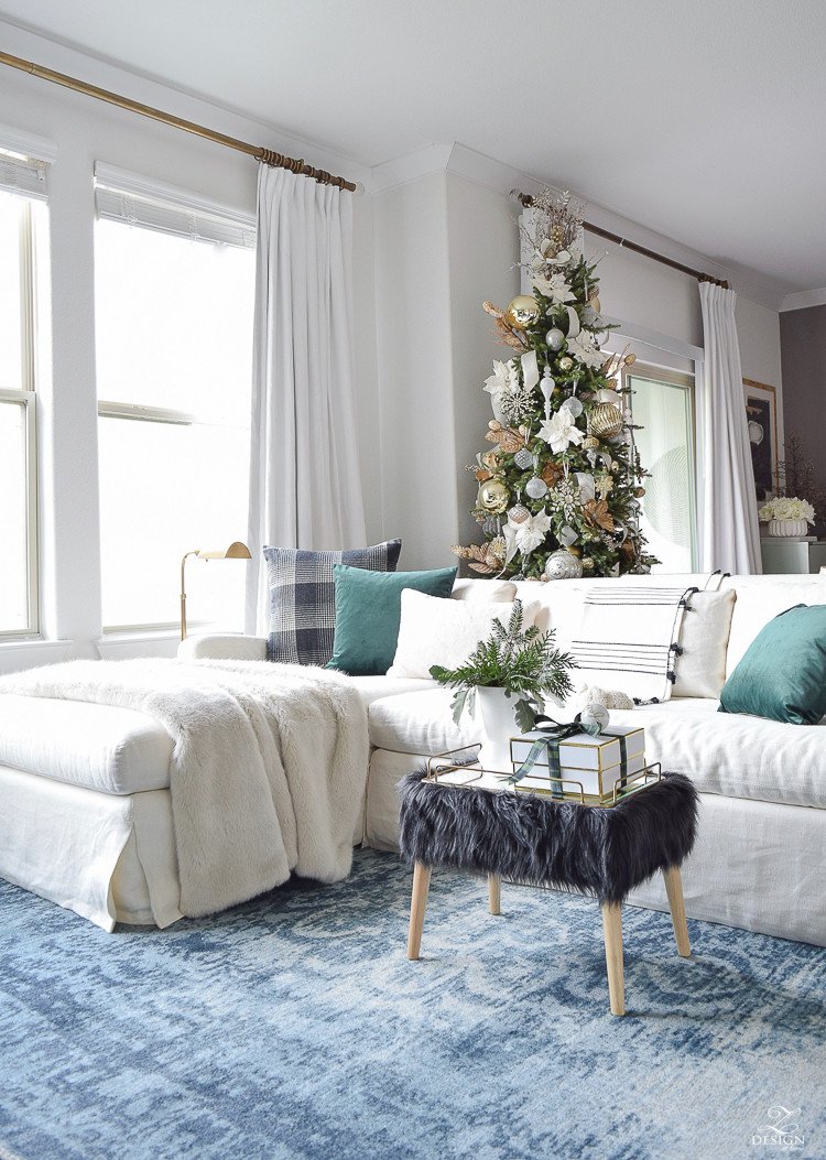 Modern Living Room Decorating Ideas Christmas Elegant Glam Christmas Living Room tour Tips for Easy Holiday Decorating