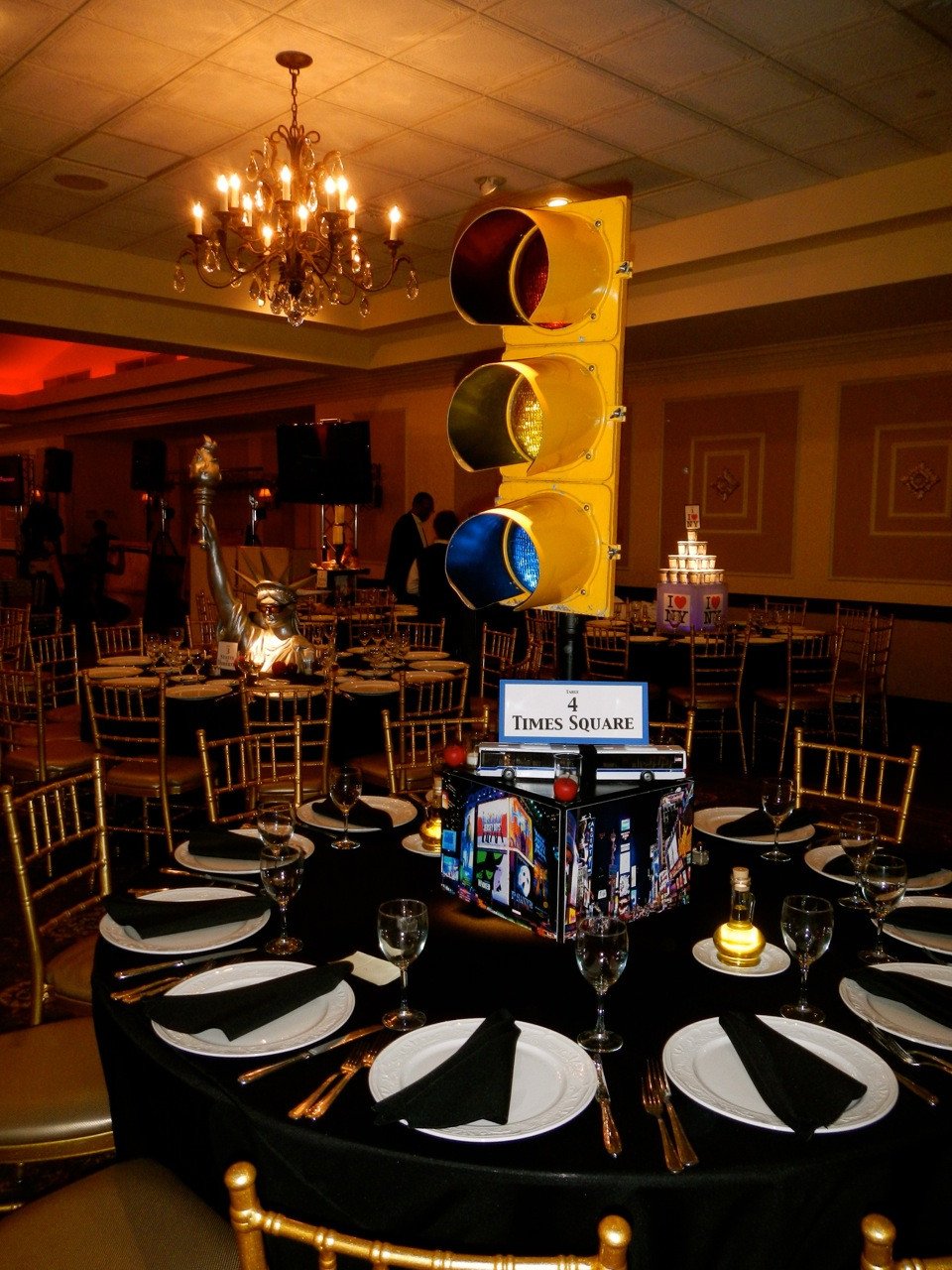 New York themed Home Decor Best Of Nyc theme Bar Mitzvah at Brooklake Country Club — event Decor Nj