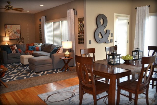 Orange Traditional Living Room Lovely Casual orange Blue and Gray Family Room Traditional Family Room Omaha by User