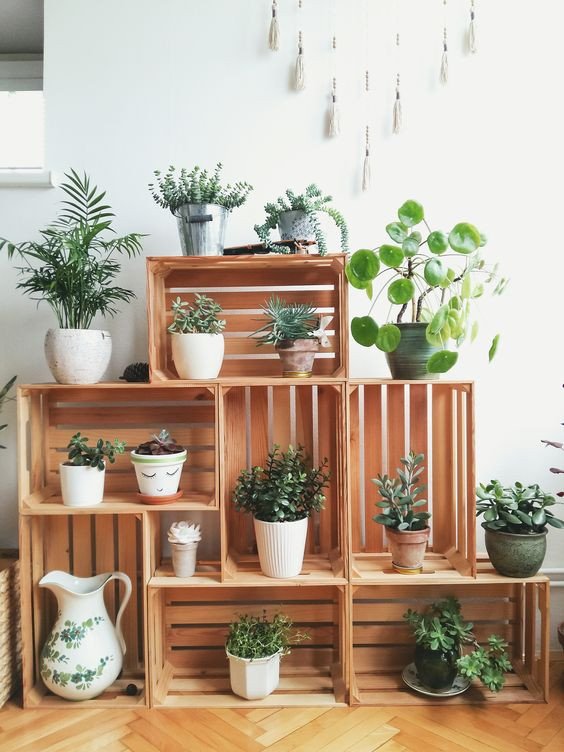 24 DIY Plant Stand ideas to Fill Your Home With Greenery