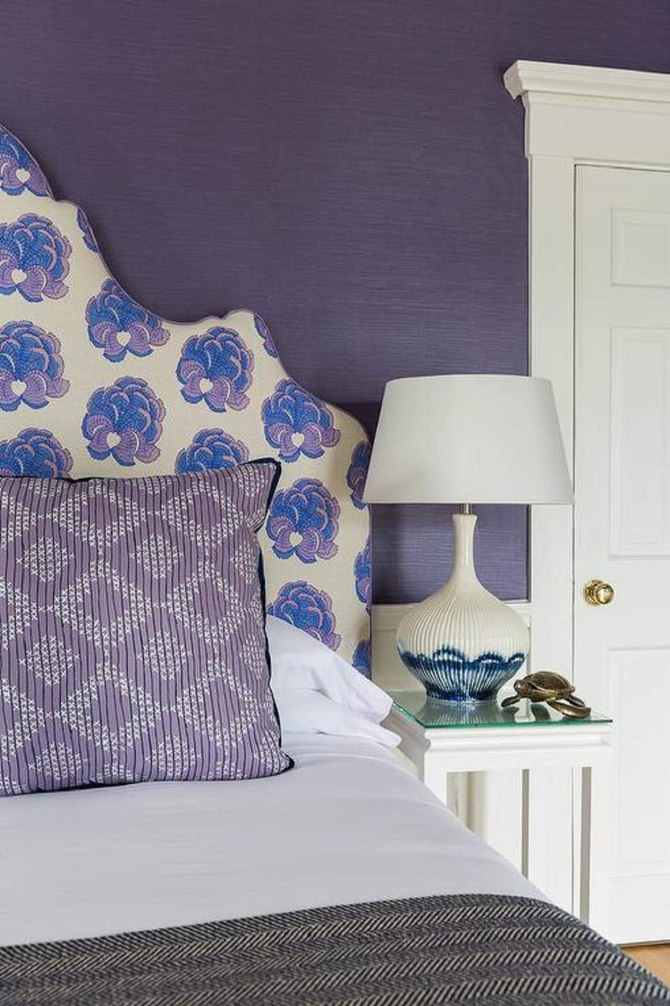 Purple Wall Decor for Bedrooms Lovely Purple Bedrooms Tips and Decorating Ideas