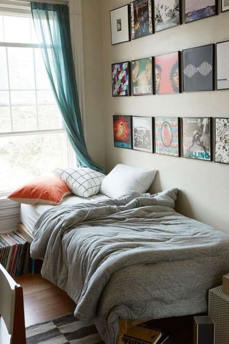 Room Decor Ideas for Guys Inspirational 10 Guys Dorm Room Decor Ideas society19