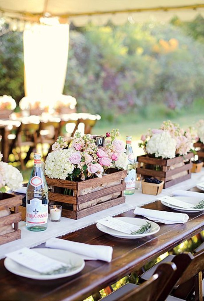 Rustic Table Decor for Wedding Awesome 20 Great Ideas to Use Wooden Crates at Rustic Weddings