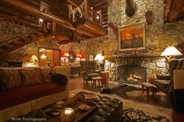 Rustic Traditional Living Room Elegant Rustic Old World Lodge