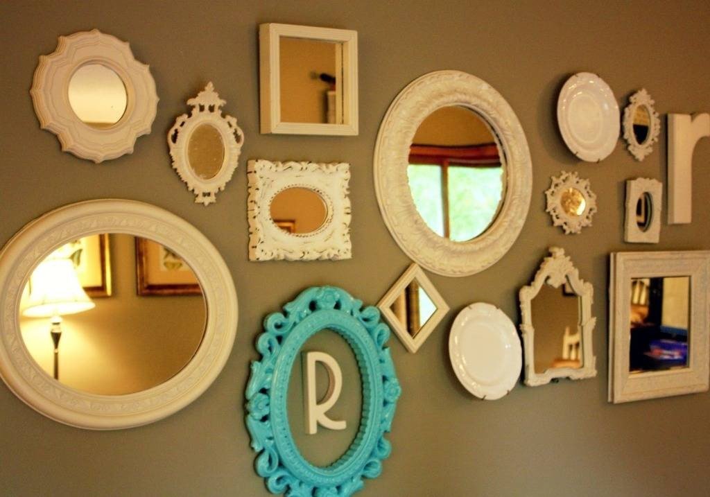 Small Mirrors for Wall Decor Inspirational 15 Best Ideas Of Small Decorative Wall Mirror Sets