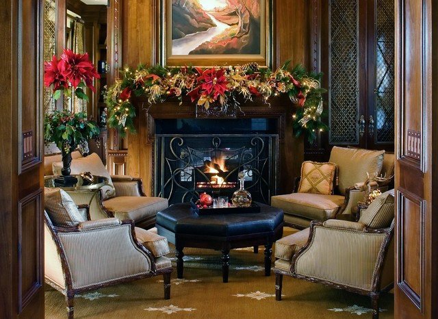 Traditional Christmas Living Room Elegant Traditional Red Green and Gold Christmas Decorations Traditional Living Room San Go