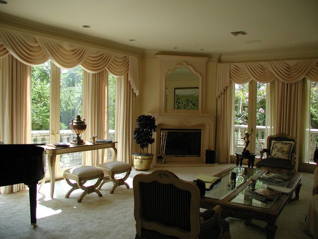 Traditional Draperies Living Room New Traditional Elegant Living Room Traditional Curtains Los Angeles by Ferrufino Interiors