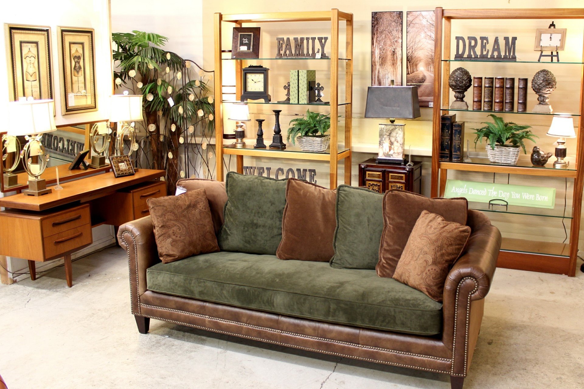 Upscale Consignment Furniture and Decor Best Of Upscale Consignment Furniture &amp; Decor Se 82nd Dr Gladstone or Yp