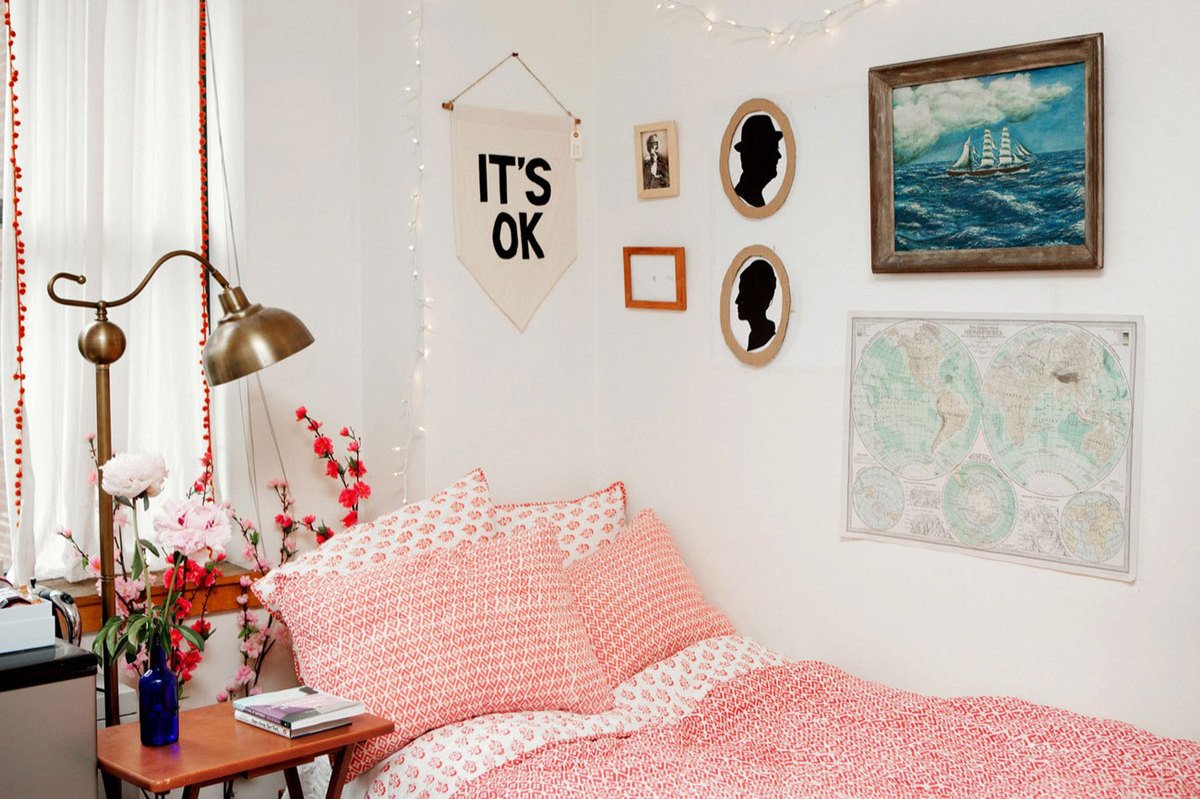 Wall Decor for Dorm Rooms Luxury 32 Ideas for Decorating Dorm Rooms Courtesy the Internet
