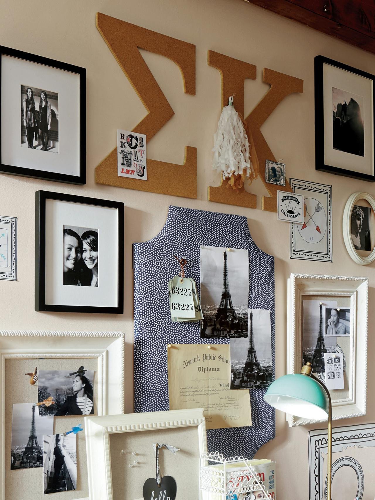 Wall Decor for Dorm Rooms Unique Dorm Room Decorating Ideas &amp; Decor Essentials